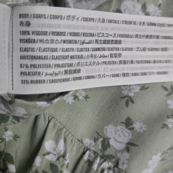 Hollister Floral Green Women's Top - Picture 4 of 4